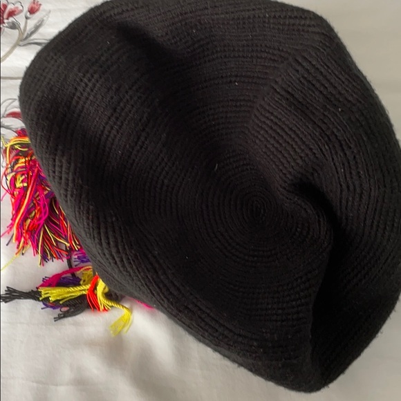 Wayuu Large Black Mochila Bag - Picture 6 of 6